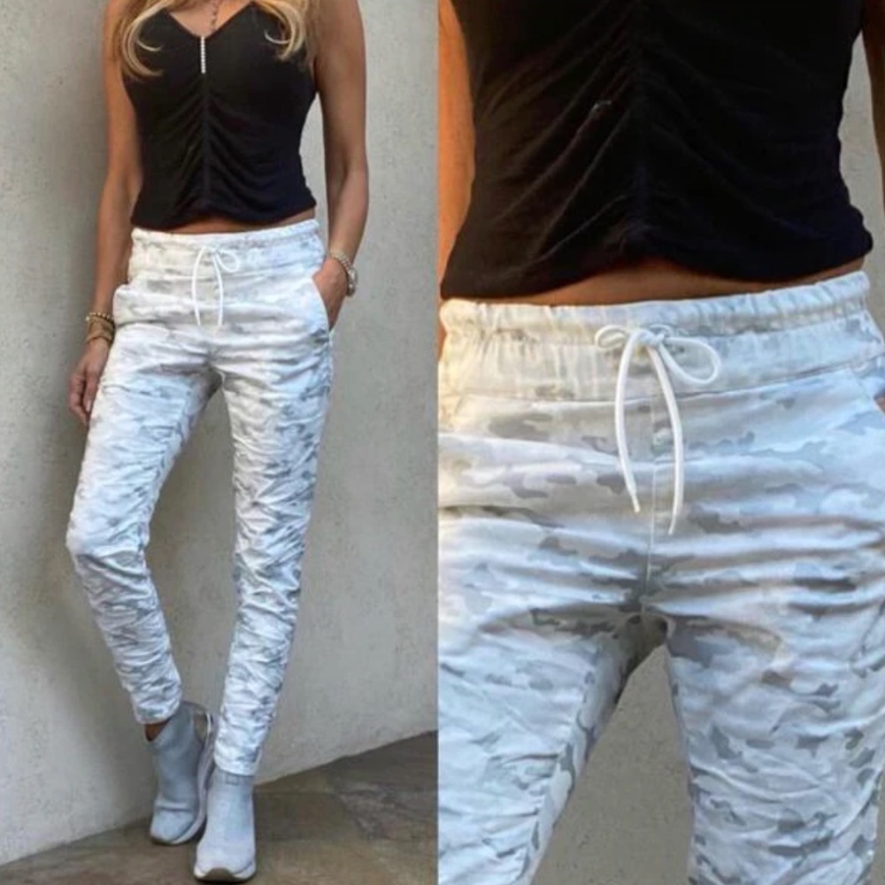 Shely Flog Style Joggers
